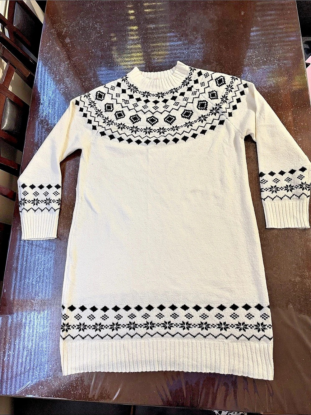 Geometric Crew Neck Sweater Dress Never Worn Soft and stretchy